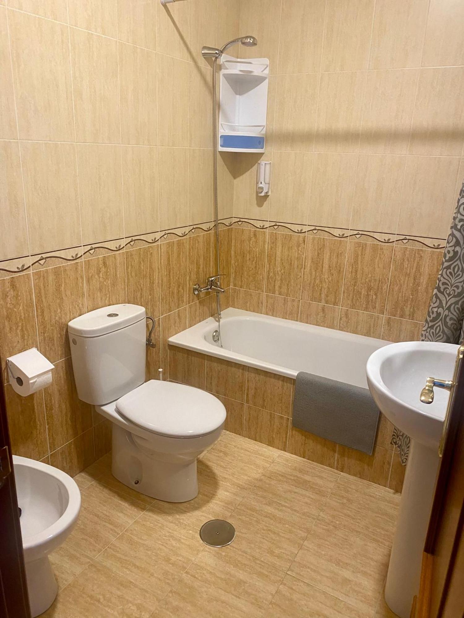 Precioso Apartamento En Complejo Residencial. Alcaucín Kültér fotó